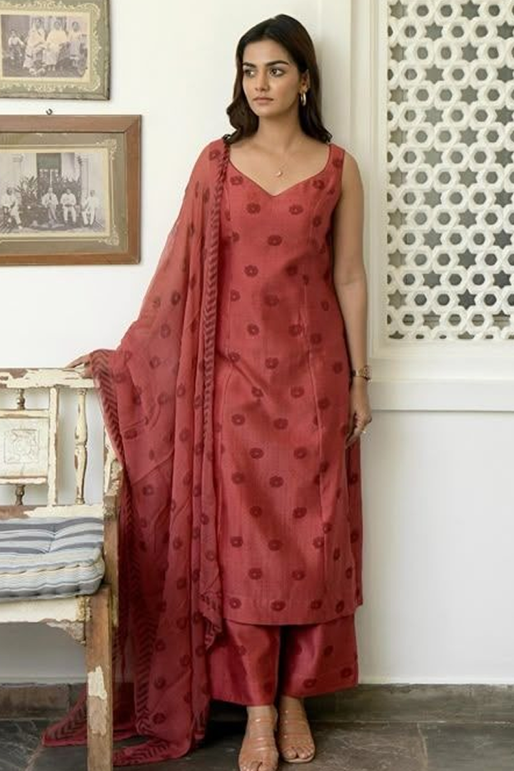 Rust Elegance – Sleeveless Kurta Set