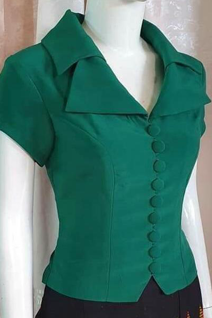 Emerald Vintage-Inspired Fitted Blouse