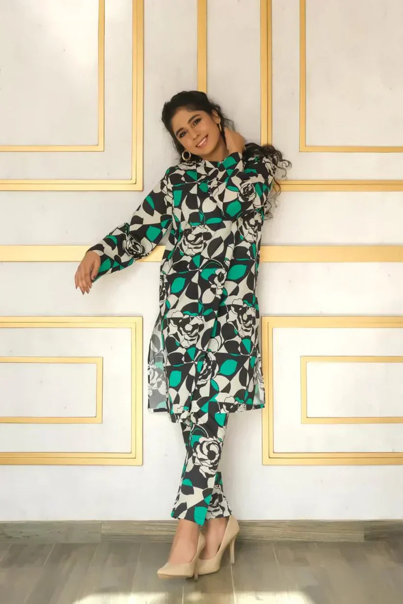 Kareena Kapoor Inspired Riviera Bloom Co-Ord Set